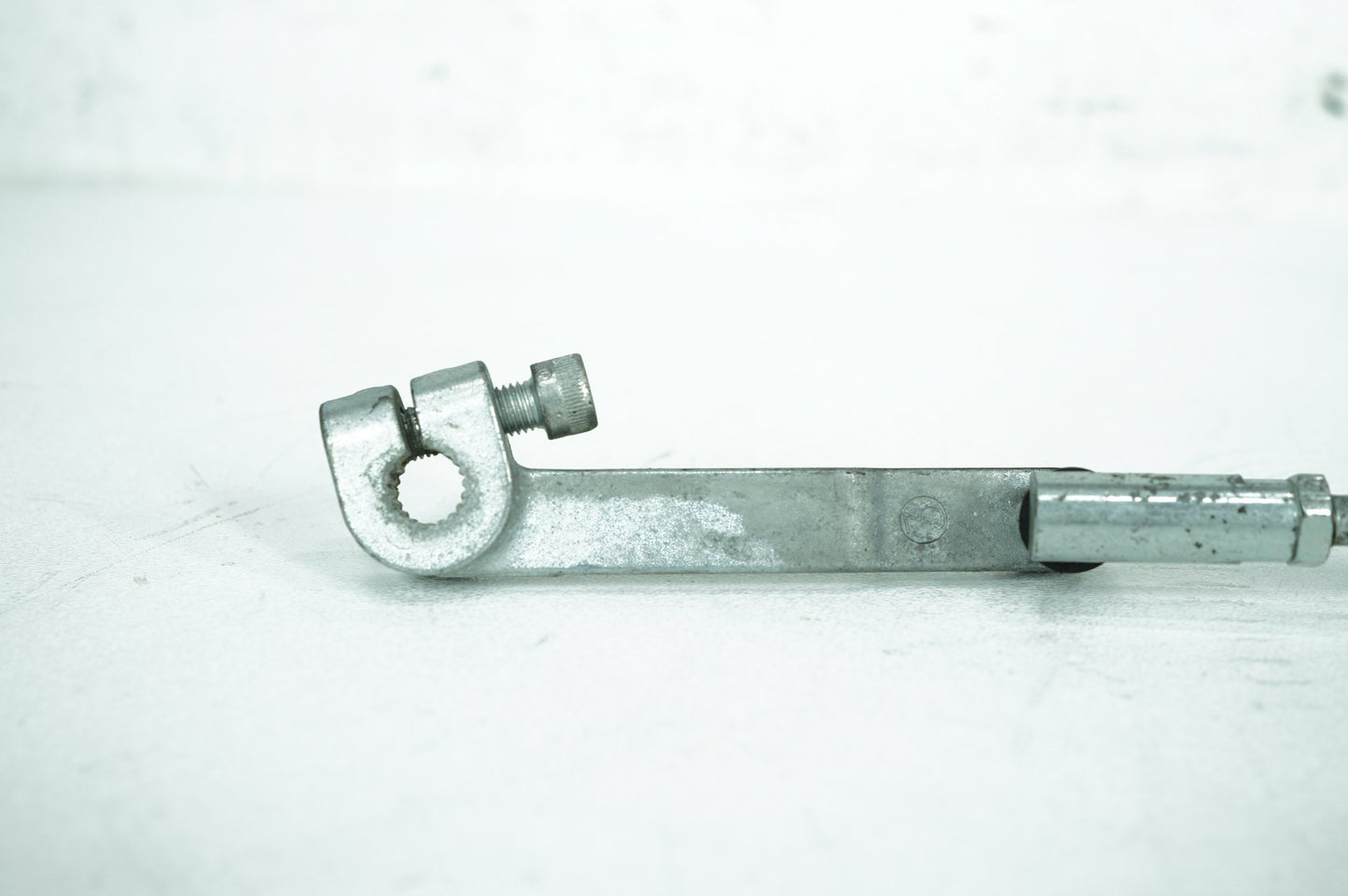 2008 - 2016 Harley-Davidson Touring Street Glide Gear Shifter Lever w/ Rod linkage 33709-82A