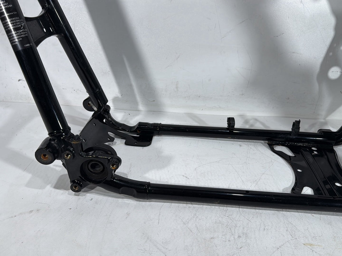 10 Harley Street Glide Touring FLHX OEM Body Main Frame Chassis 47900-10BHP SLVG