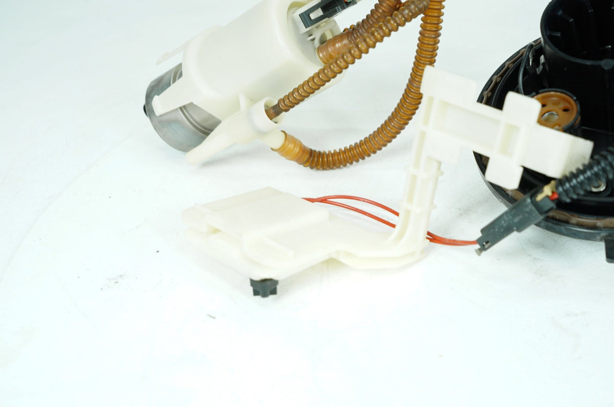1996 Harley Touring Electra Glide Classic Fuel Pump Gas Gasoline Petrol Sending