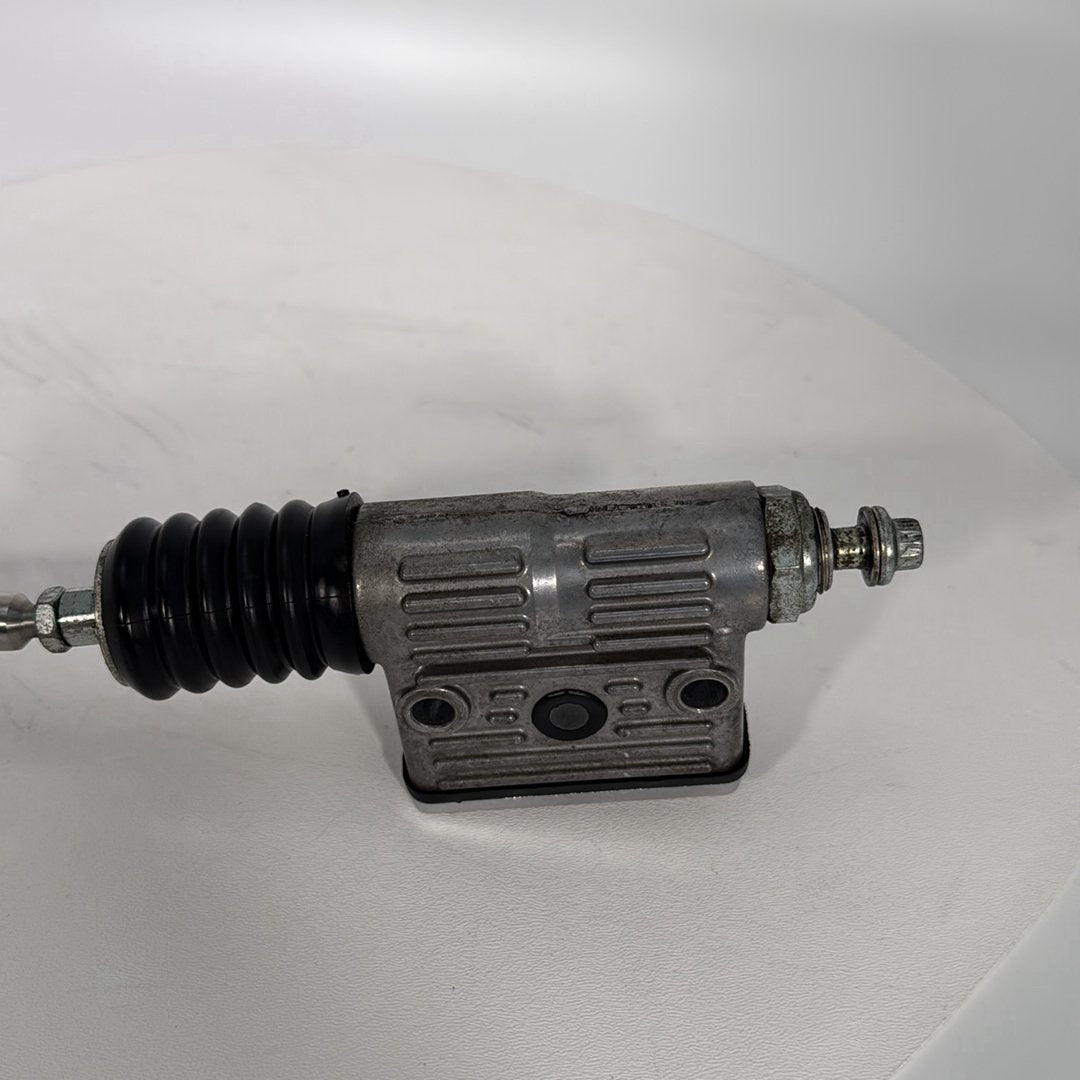 1991 - 2003 Harley-Davidson Sportster Custom Rear Brake Master Cylinder Reservoir 42432-99