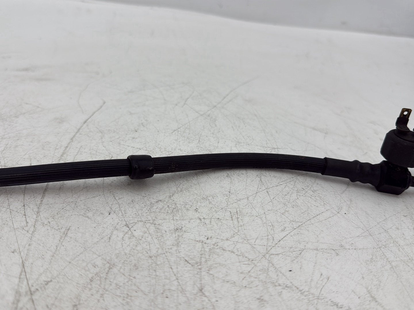 2005 Harley Dyna FXDWG Wide Glide OEM Rear Brake Hose Line Pipe
