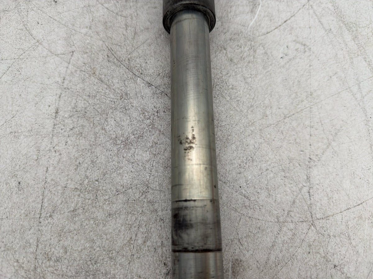 2004 Harley Electra Glide Touring Ultra OEM Front Wheel Axle Bolt Shaft