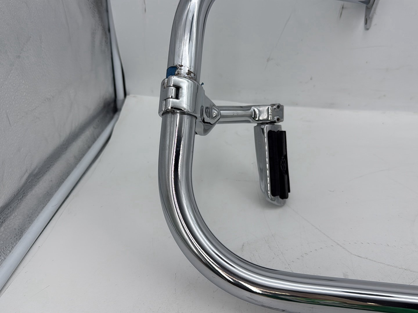 1999 - 2006 Harley-Davidson Touring CVO Screamin Eagle Road King Front Engine Crash Highway Bar Guard 49184-97