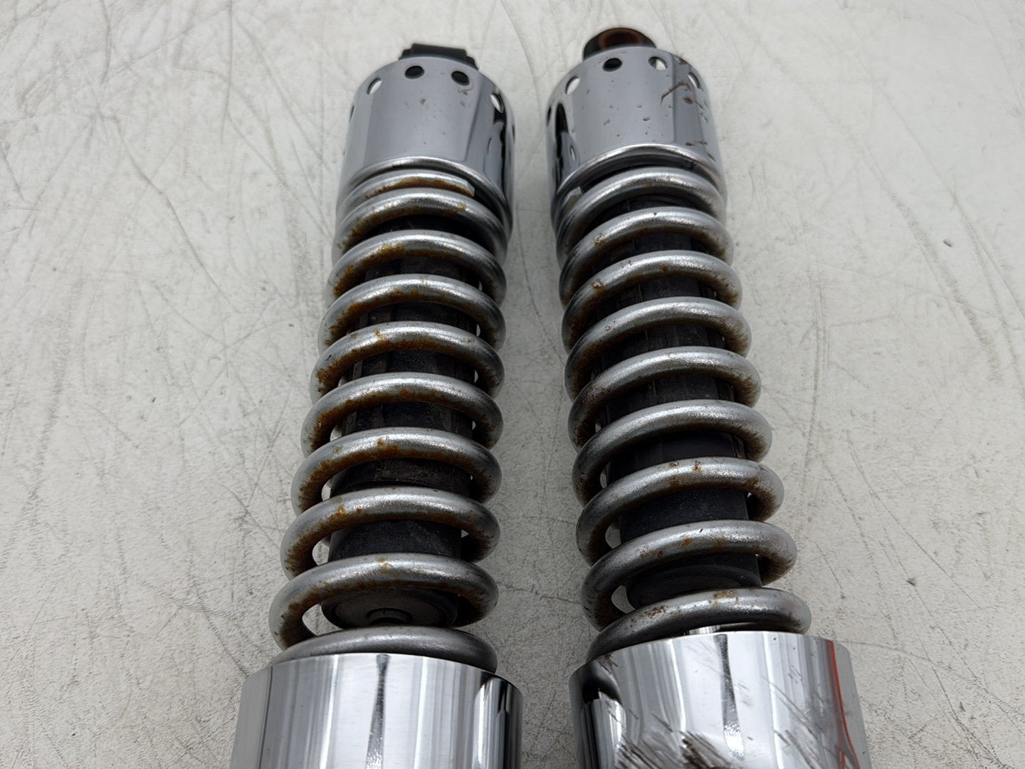 2004 Harley Sportster XL883C 883 Custom OEM Rear Left Right Shock Absorbers