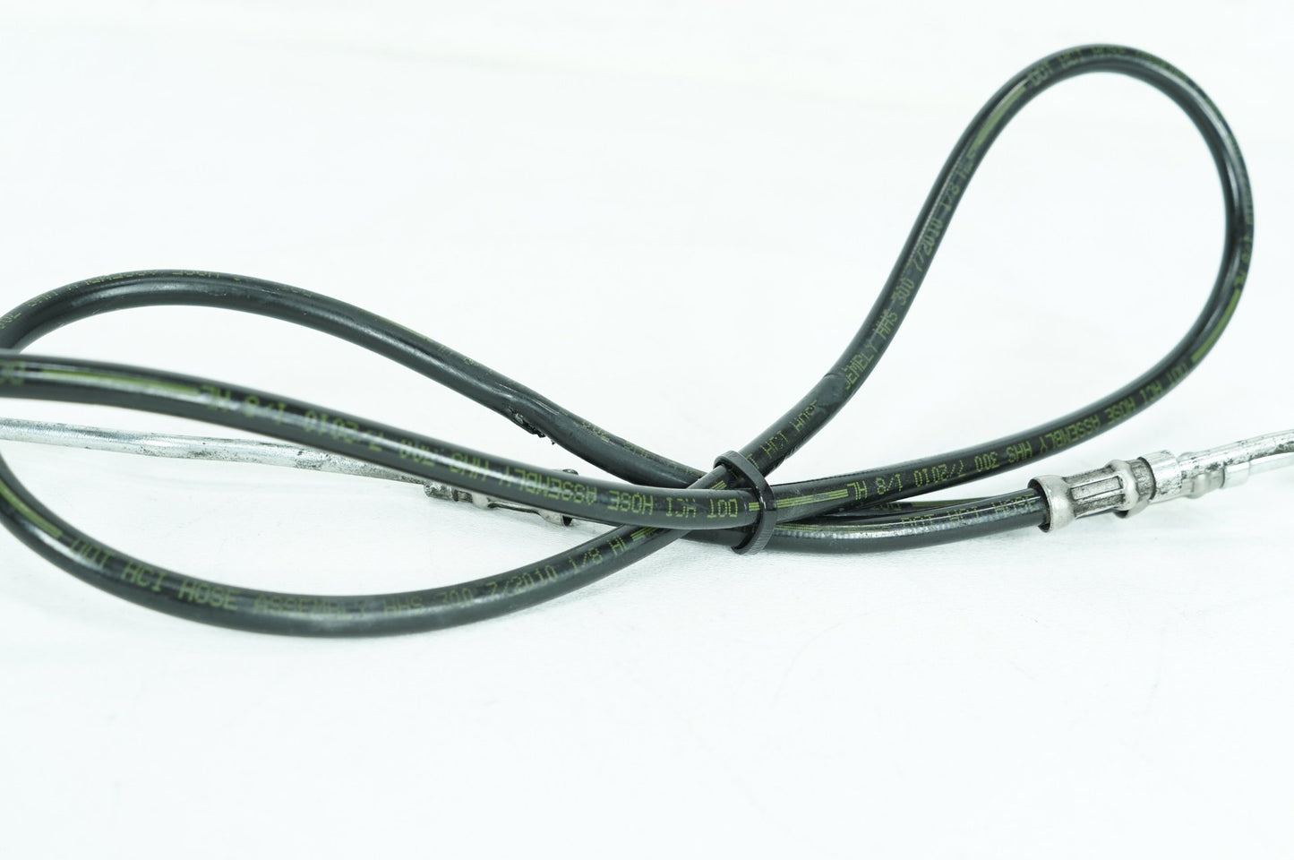 2007 - 2013 Harley-Davidson Touring Electra Glide Ultra Front Brake Hose Line Pipe ABS 	41679-09