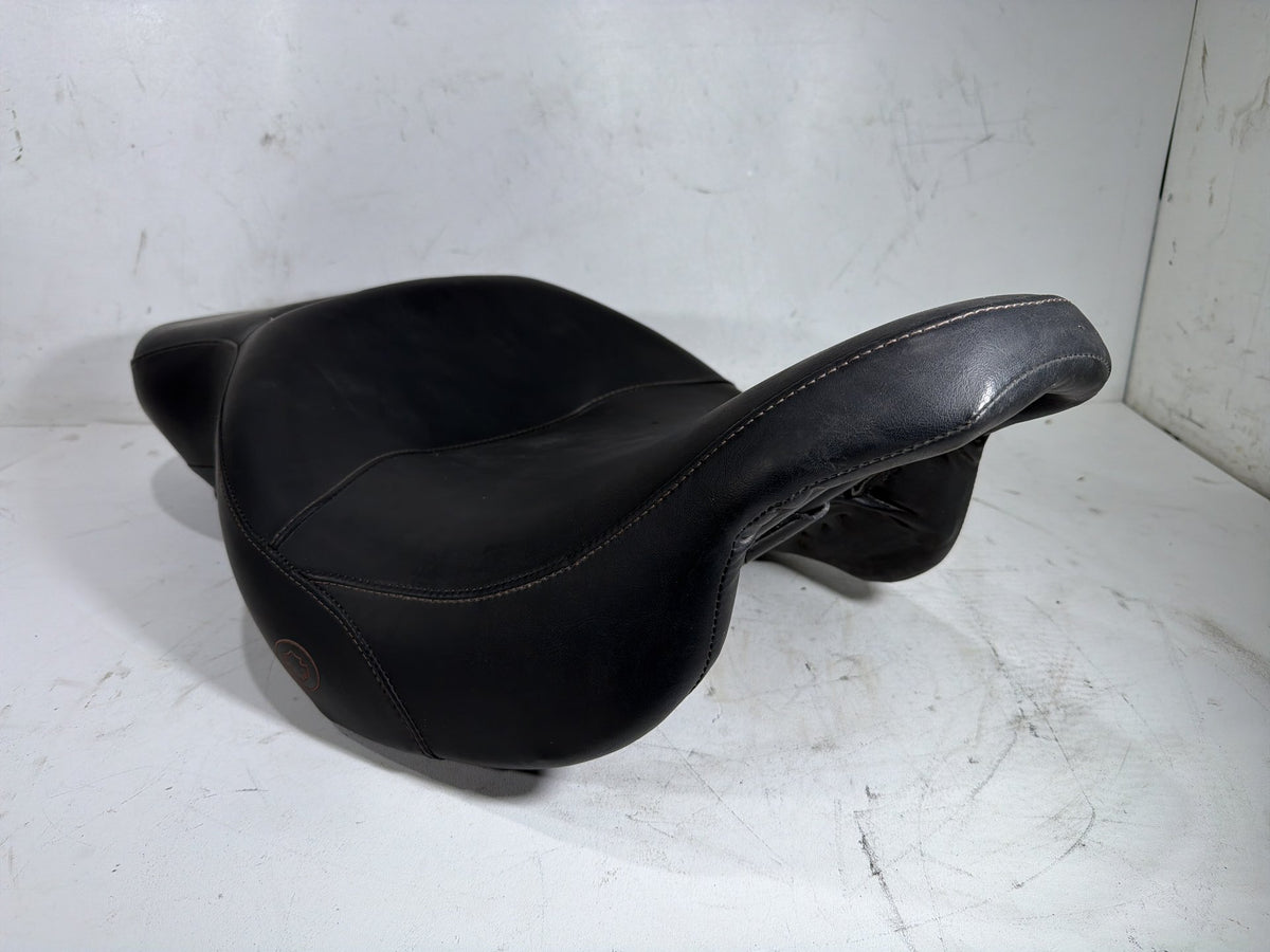2004 Harley Electra Glide Touring Ultra OEM Passenger Rider Driver Seat Saddle