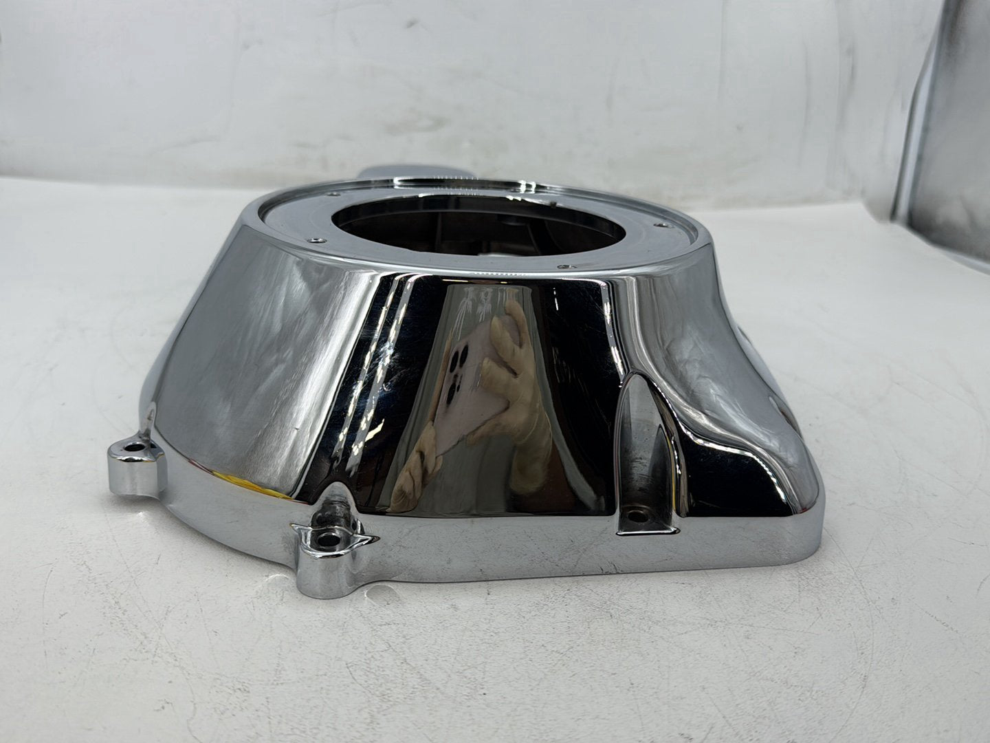 2006 Harley Dyna FXDWGI Wide Glide OEM Outer Primary Clutch Cover