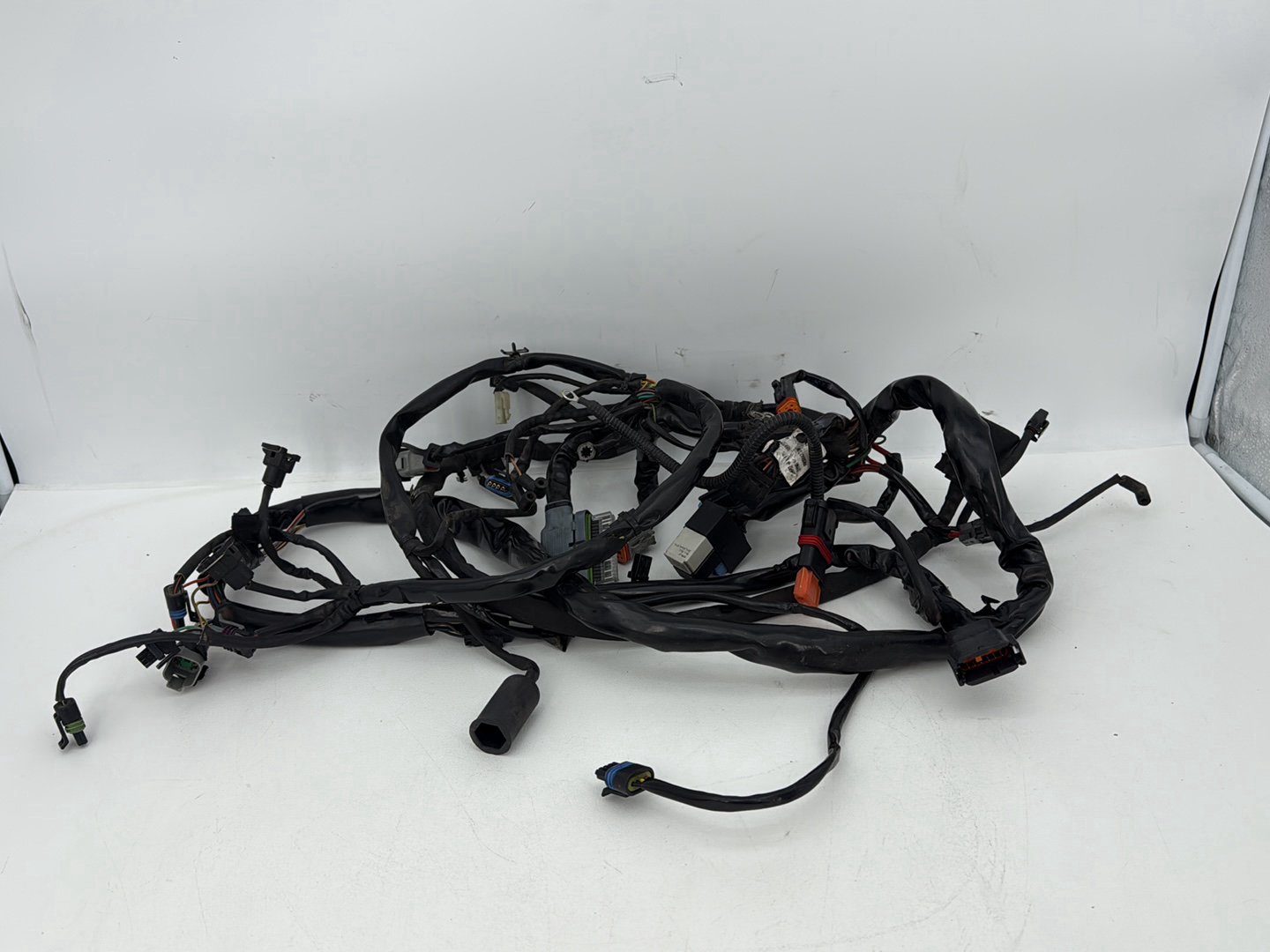 1999 - 2006 Harley-Davidson Dyna Low Rider Main Wire Wiring Harness Loom 69602-04A
