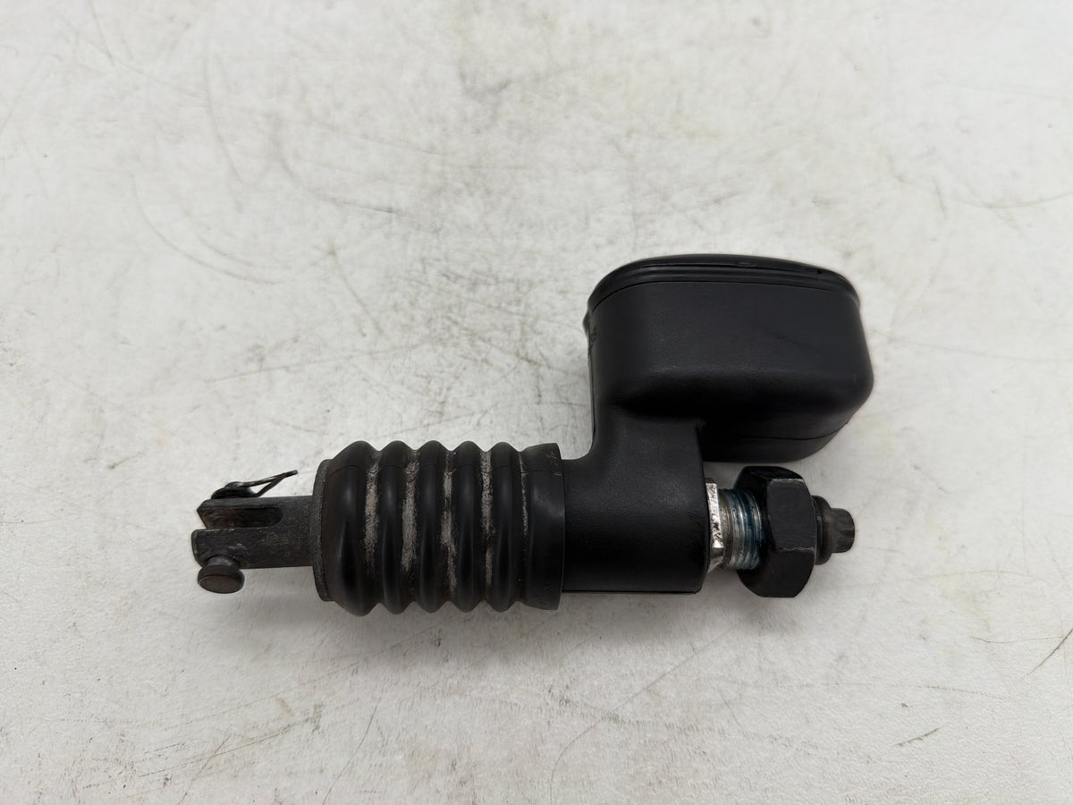 2004 Harley Electra Glide Touring Ultra OEM Rear Brake Master Cylinder Reservoir