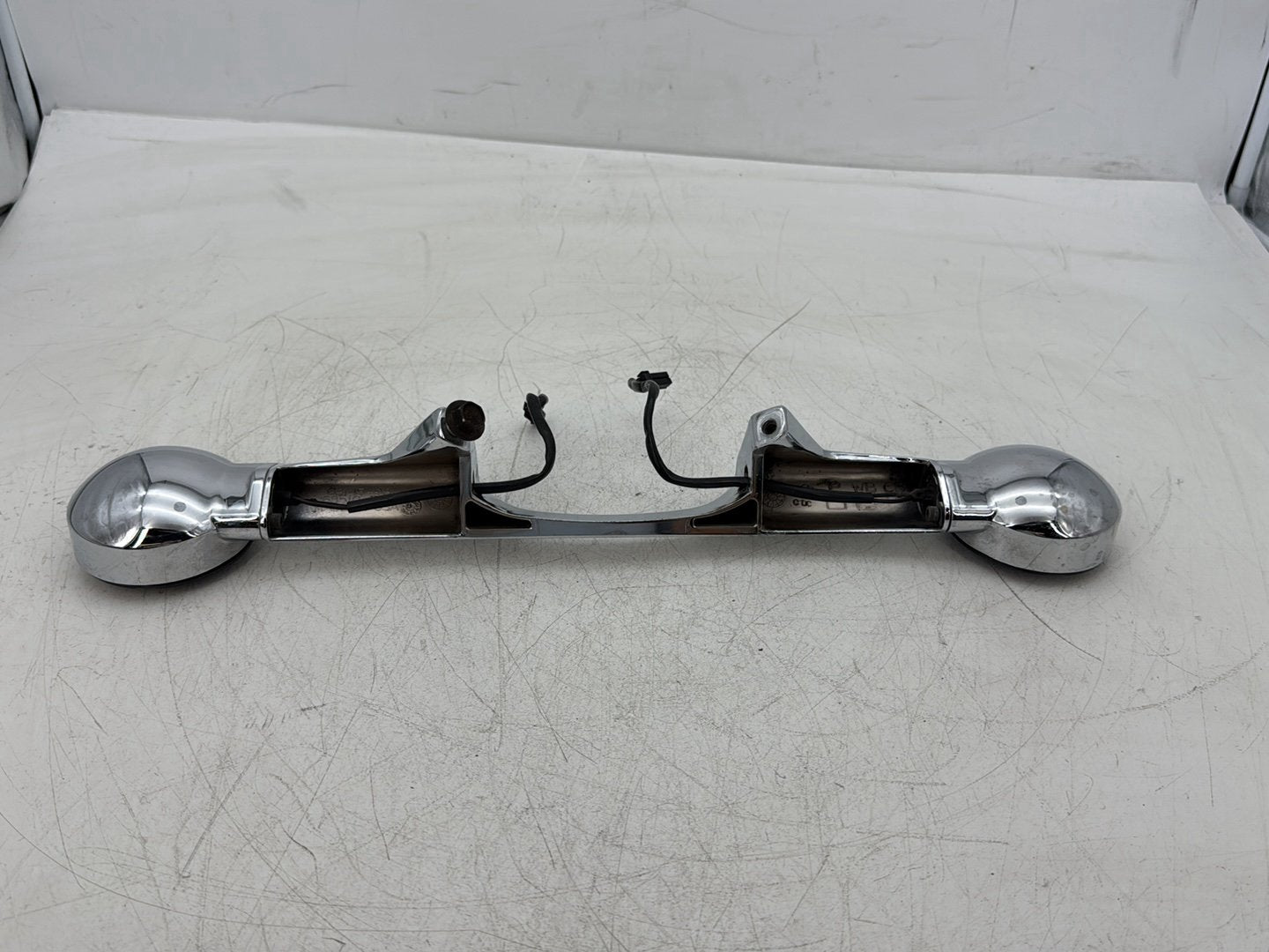 2006 Harley Electra Glide Touring Classic FLHTCI OEM Rear Left & Right Turn Signals