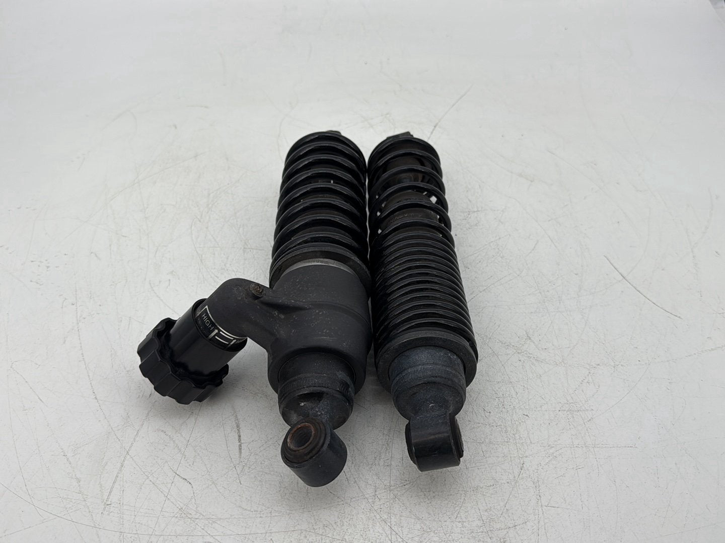 2014 Harley Street Glide Touring FLHXS OEM Rear Left Right Shock Absorbers