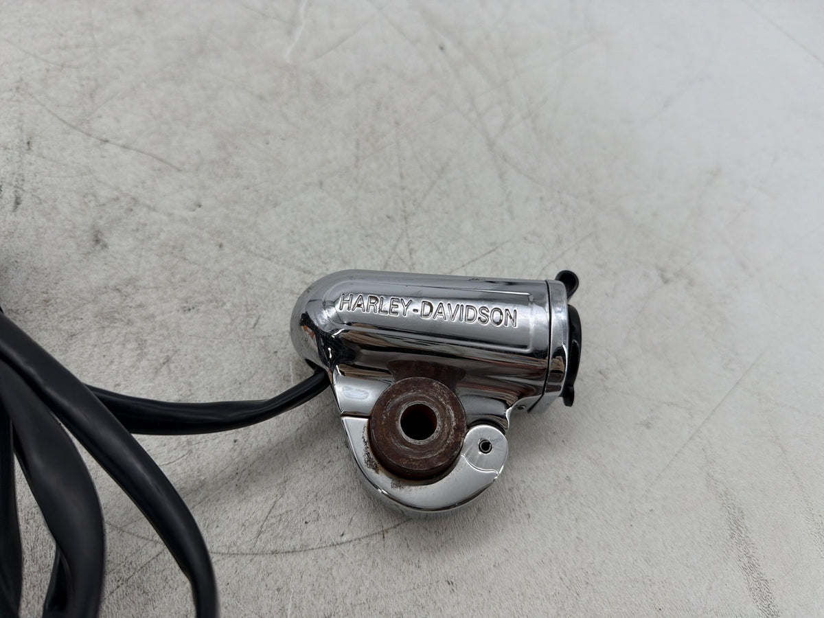 2001 Harley Fat Boy Softail FLSTFI OEM Handlebar Mounted Auxiliary Power Port