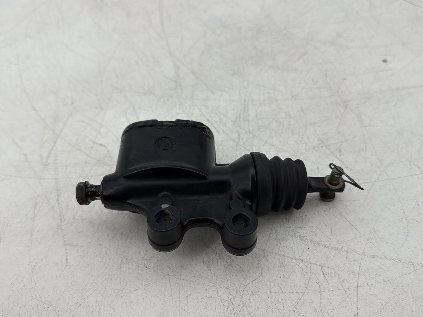 2008 Harley Electra Glide Touring Ultra FLHTCUI OEM Rear Brake Master Cylinder Reservoir