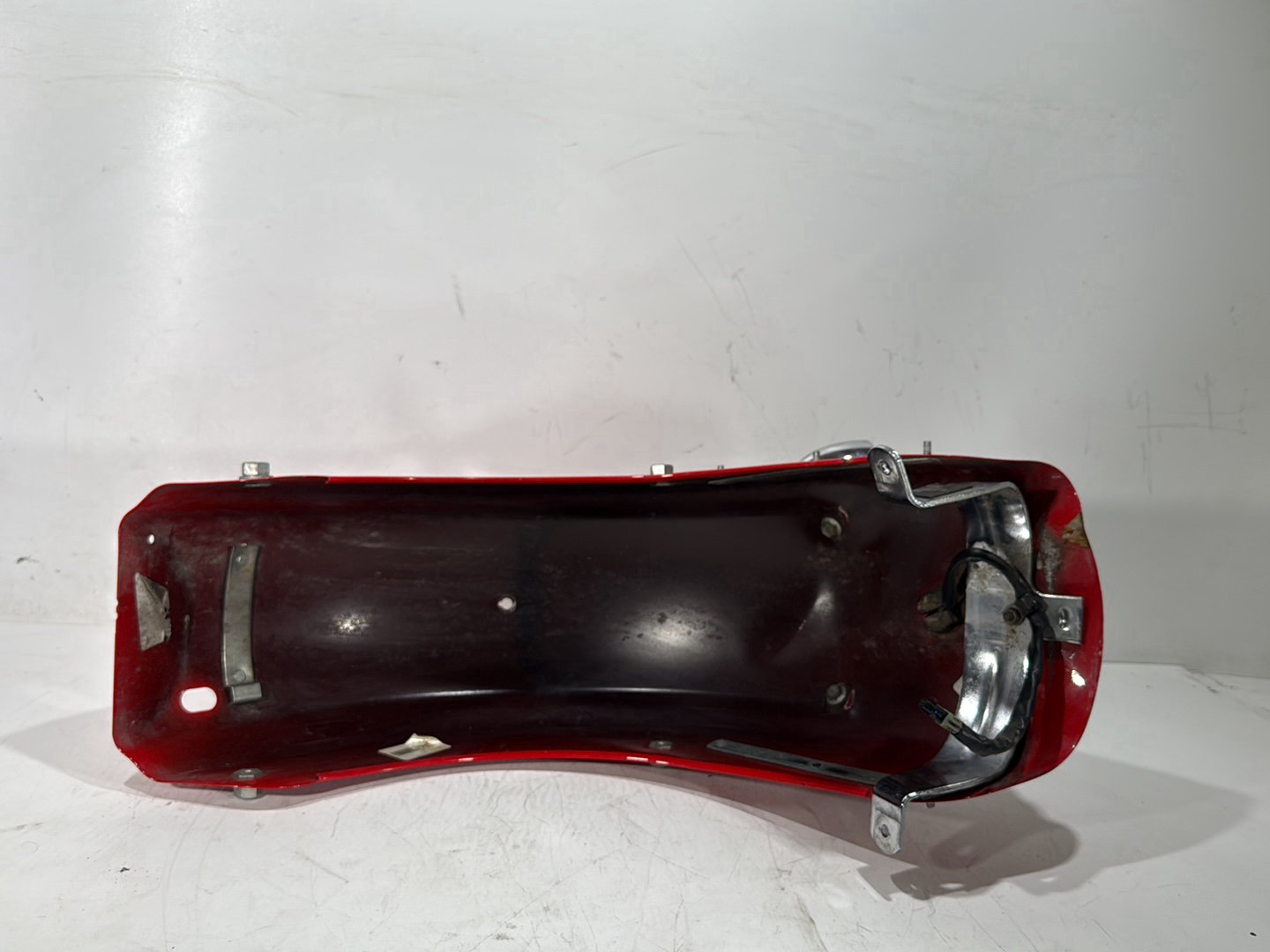 2010 Harley Street Glide Touring FLHX OEM Rear Wheel Fender & Turn Signals Bar