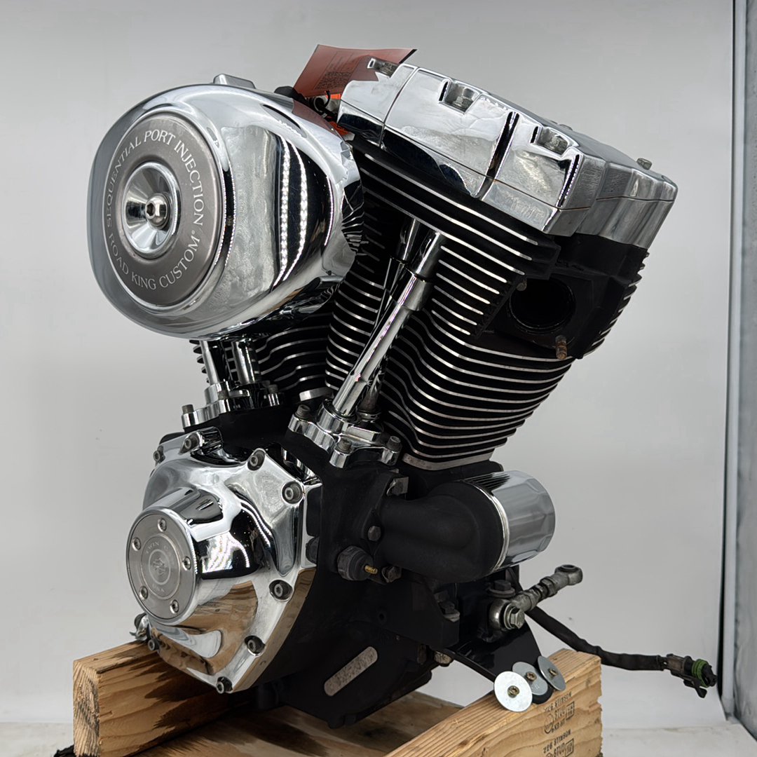 1999 - 2006 Harley-Davidson Touring Road King Custom EFI Twin Cam 88 Engine Motor 19261-05B