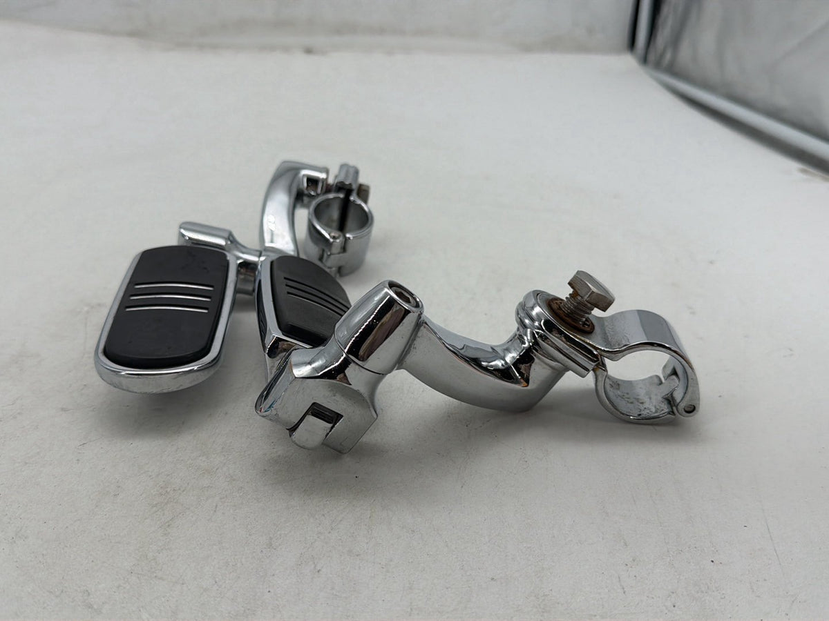 2010 Harley Street Glide Touring FLHX OEM Front Right Left Highway Foot Pegs