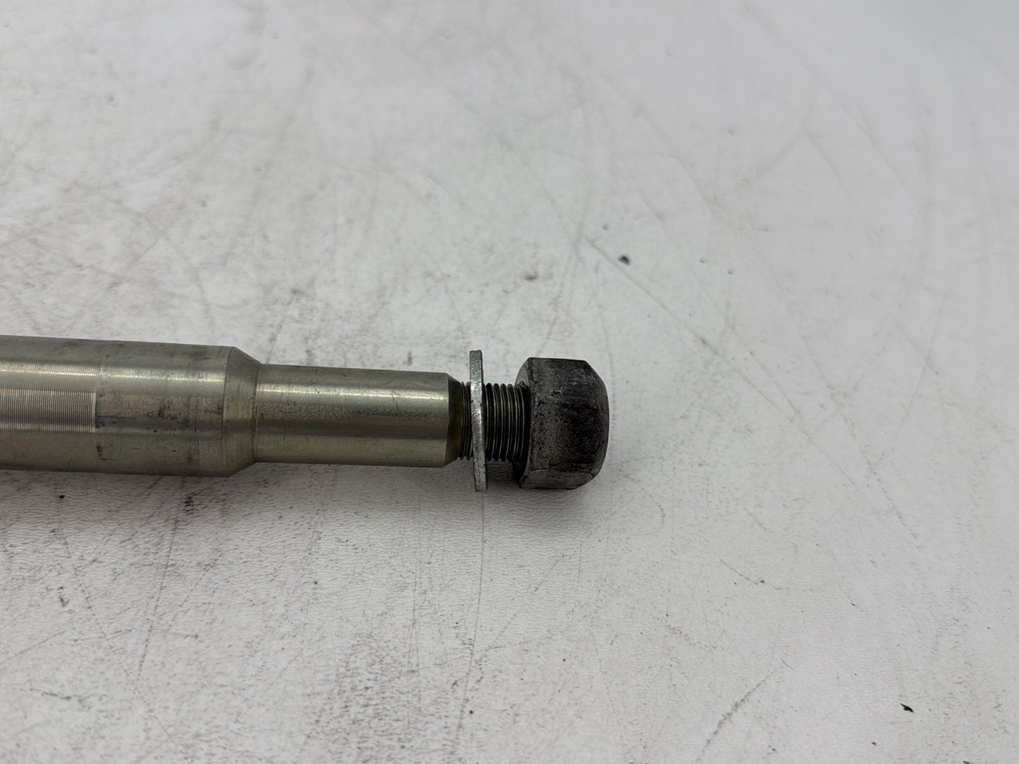 2009 Harley Sportster 883 Low XL883L OEM Front Wheel Axle Bolt Shaft