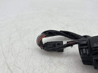 2013 Harley Electra Glide Touring Ultra FLHTCUI OEM Right Engine Start Kill Switches Controls