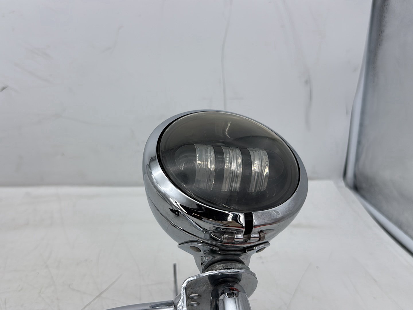 2006 Harley Electra Glide Touring Classic FLHTCI OEM Front Turn Signal Indicators Aux Light Bar