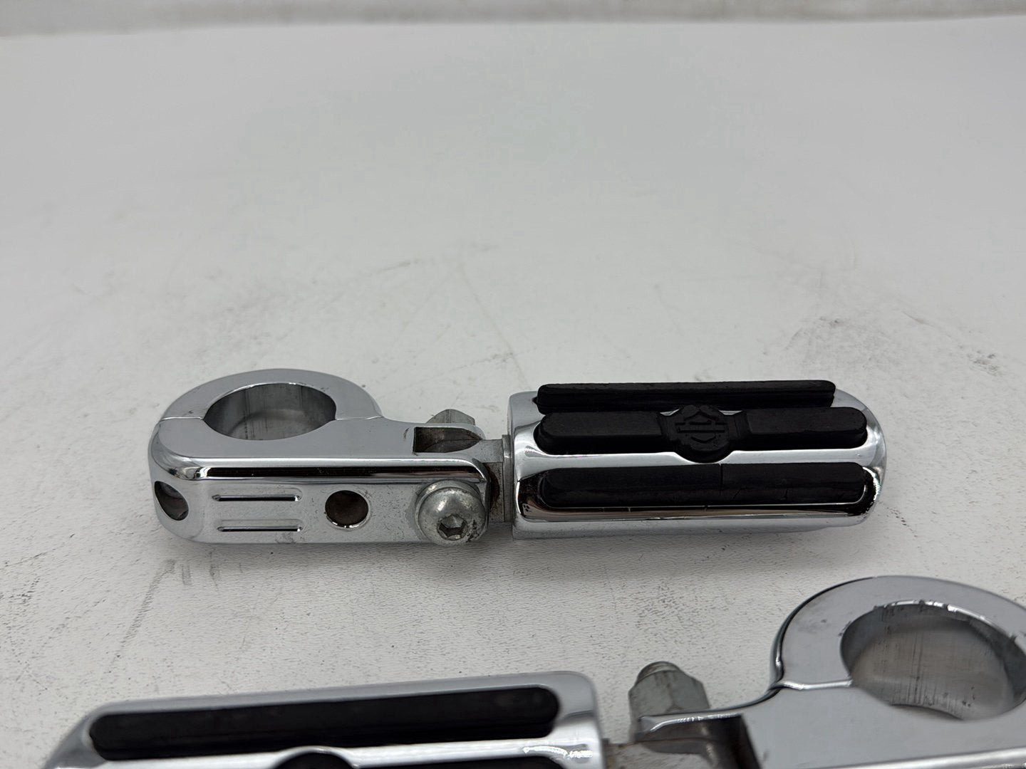2004 Harley Softail FLSTC Heritage Classic OEM Front Right Left Highway Foot Pegs