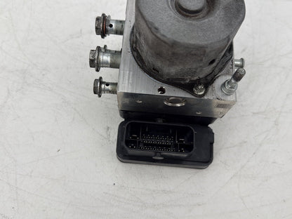 2015 Harley Touring FLHXS Street Glide OEM ABS Brake Pump & Control Module