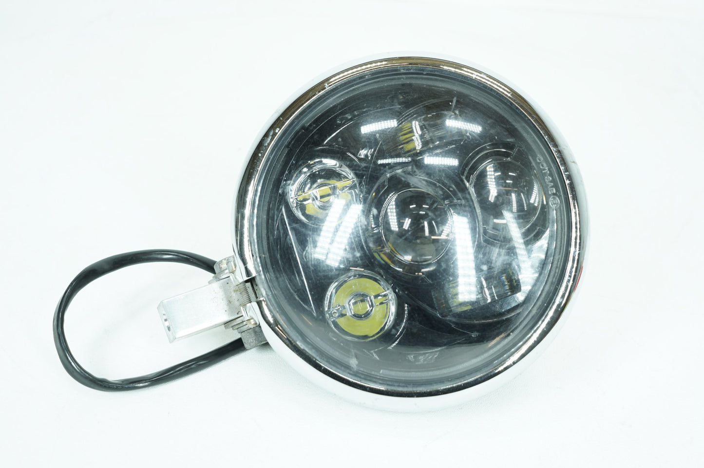 2000 - 2006 Harley-Davidson Dyna Street Bob Headlight Headlamp Head Lamp Light LED 69356-06