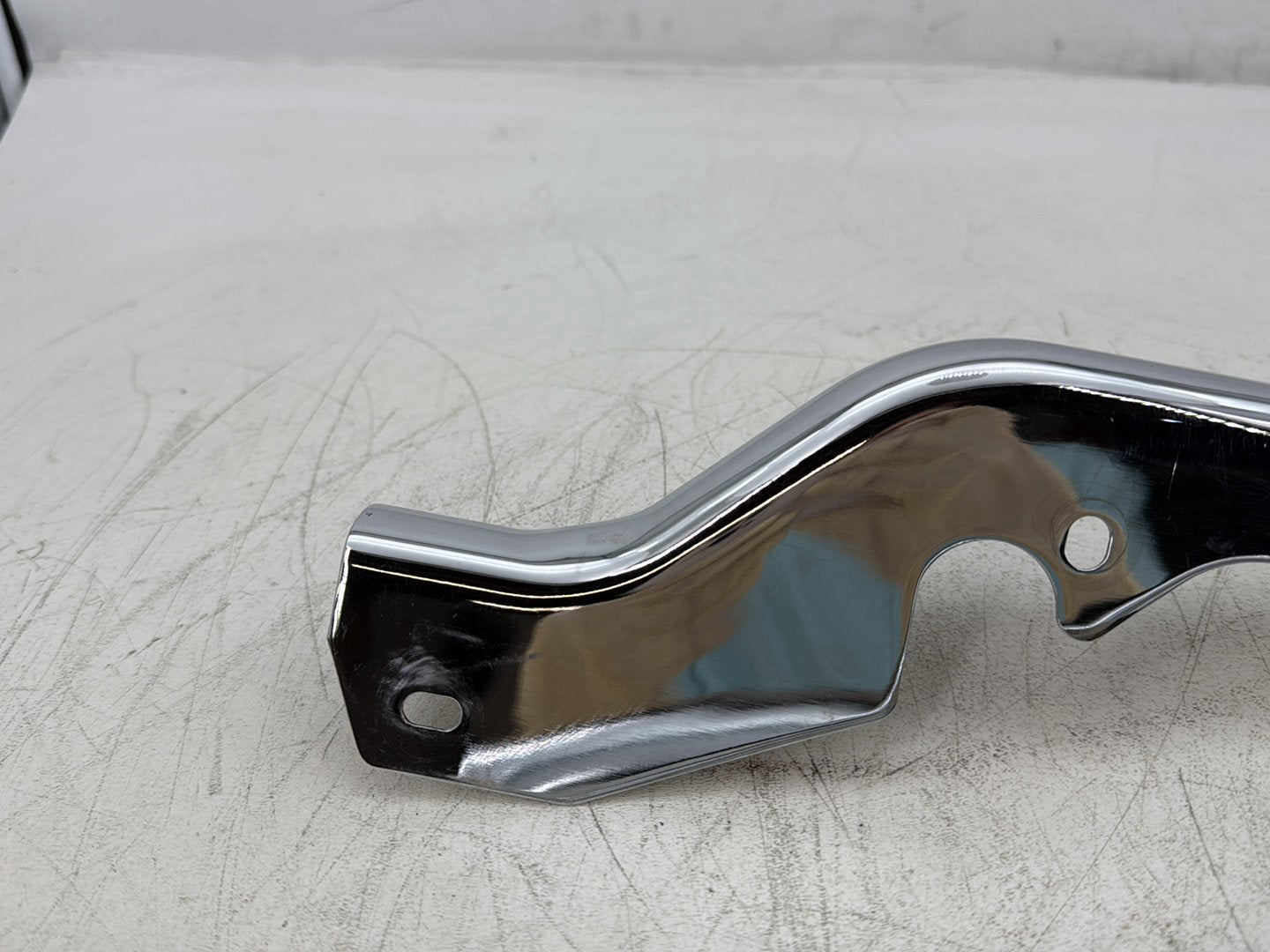 07 Harley Touring Electra Glide Ultra OEM Rear Left Right Fender Struts Bracket