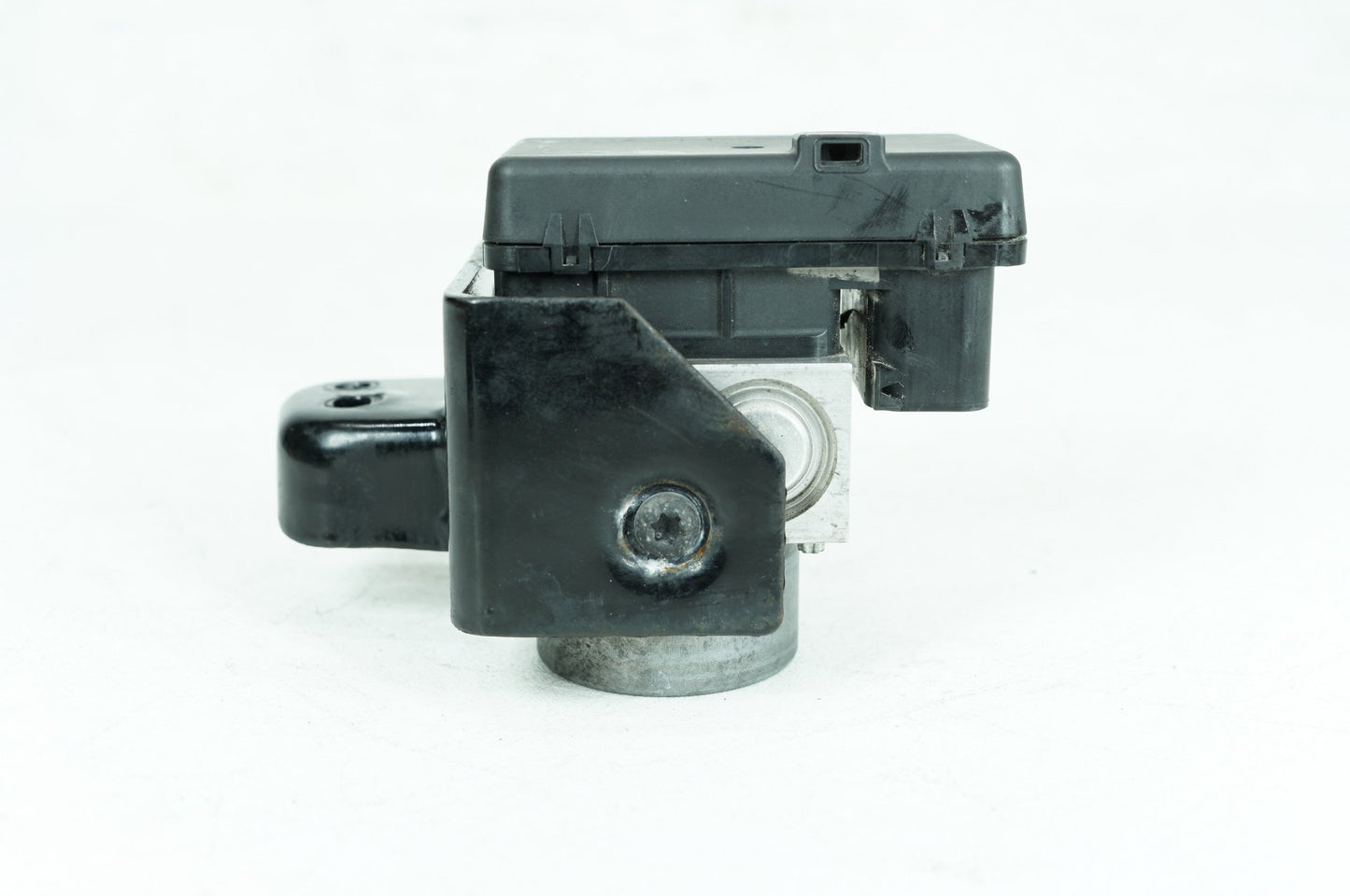 2007 - 2017 Harley-Davidson Dyna Wide Glide ABS Brake Pump & Control Module 48341-12