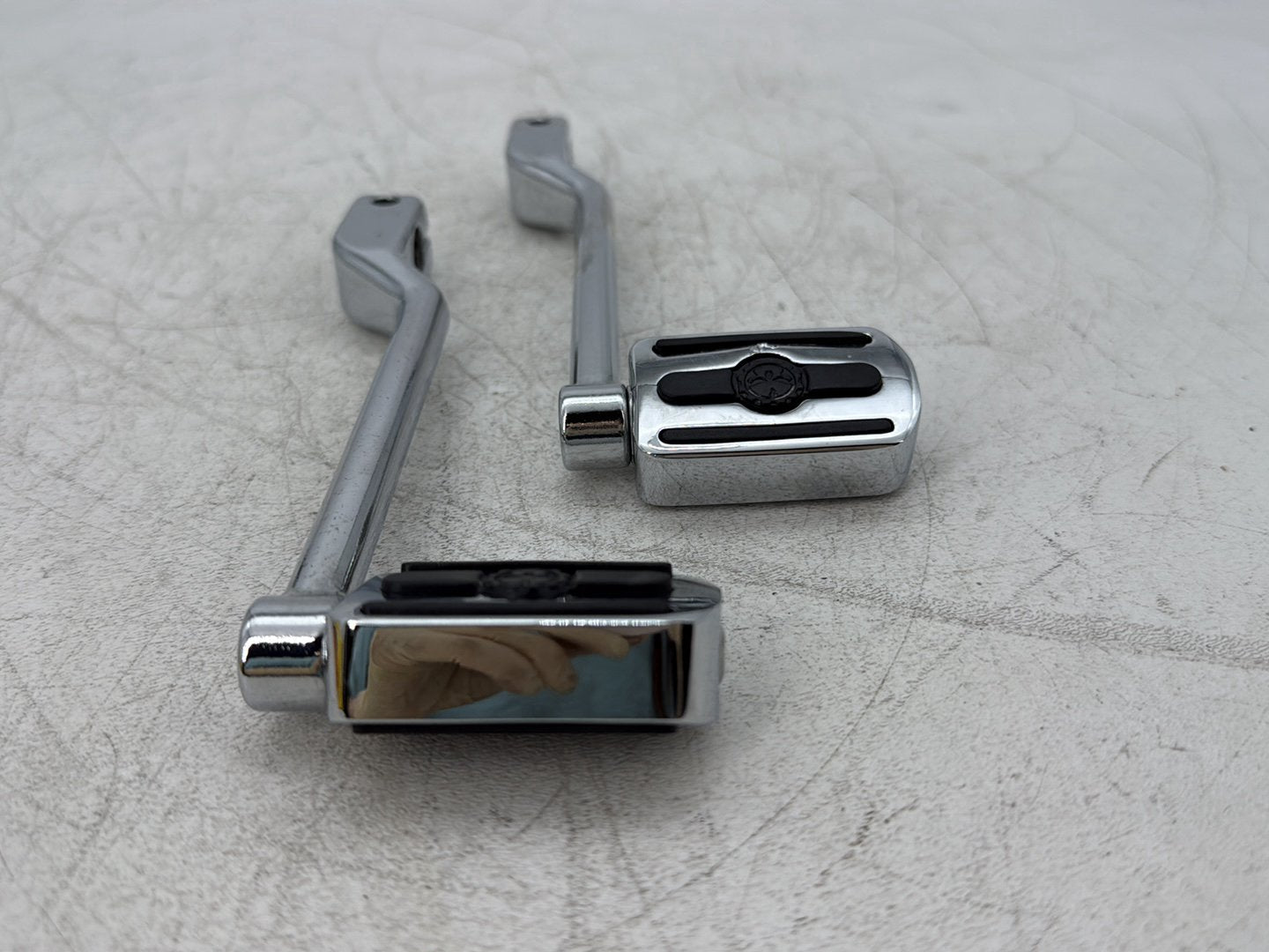 2005 Harley Electra Glide Touring Ultra FLHTCUI OEM Gear Shifter Lever Pedal Pedals