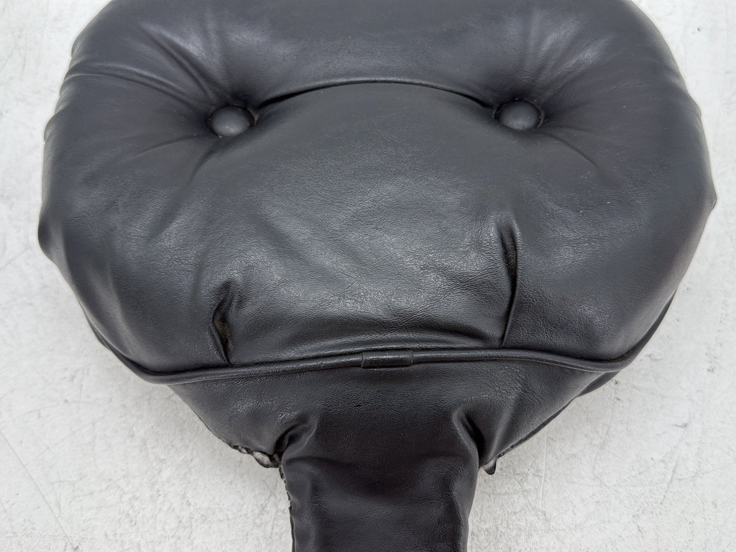 2000 Harley Electra Glide Touring Ultra OEM Rider Driver Backrest Adjustable Cushion Pad