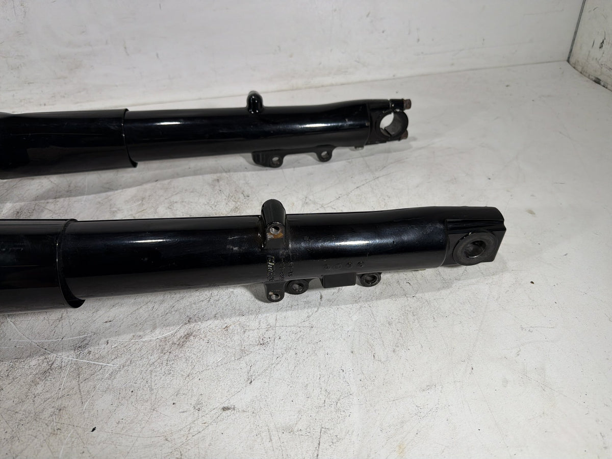 2006 Harley Electra Glide Touring Classic OEM Front Triple Tree Set & LH RH Fork Legs Sliders