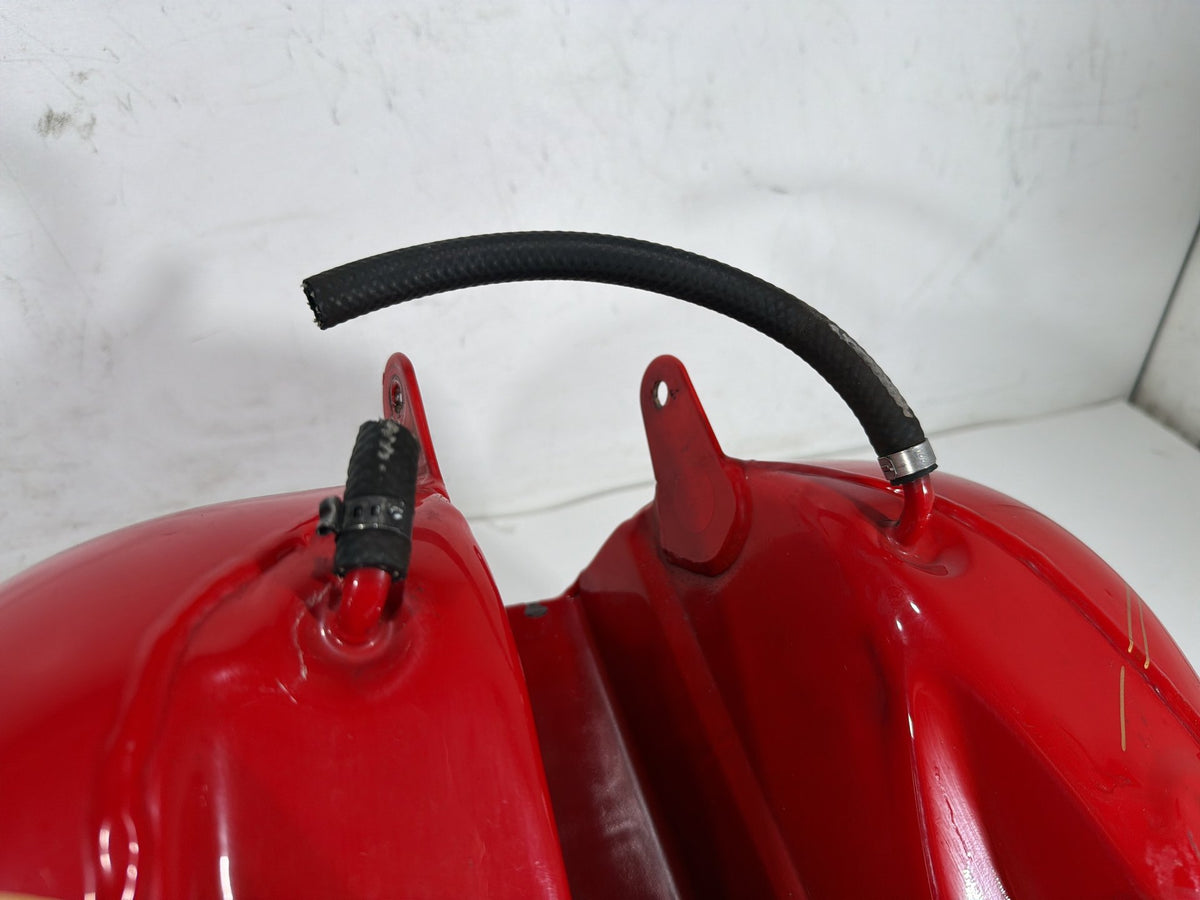 2004 Harley Electra Glide Touring Fuel Gas Tank Gasoline Reservoir w/ Fuel Pump