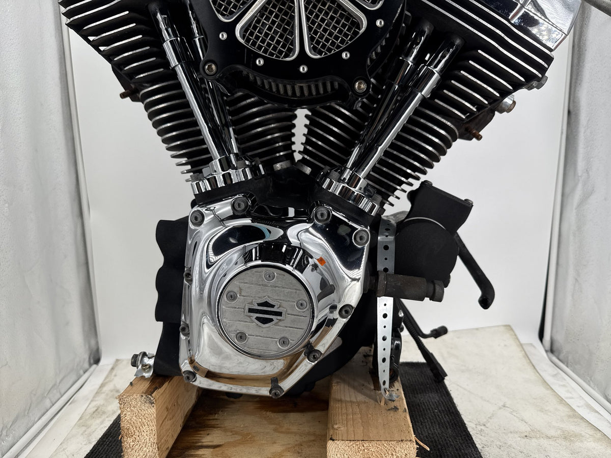 11 Harley Street Glide Touring FLHX EFI Twin Cam 103 Engine Motor air-cooled 61K