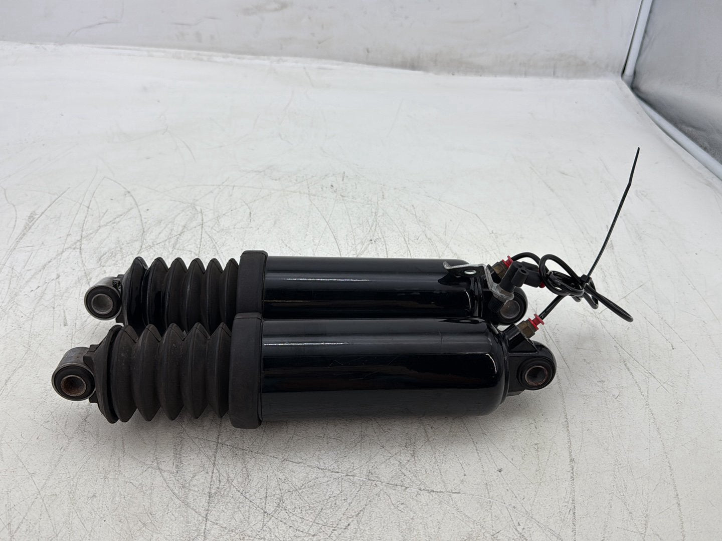 12 Harley Street Glide Touring FLHX OEM Rear Left Right Shock Absorbers LOW 12"