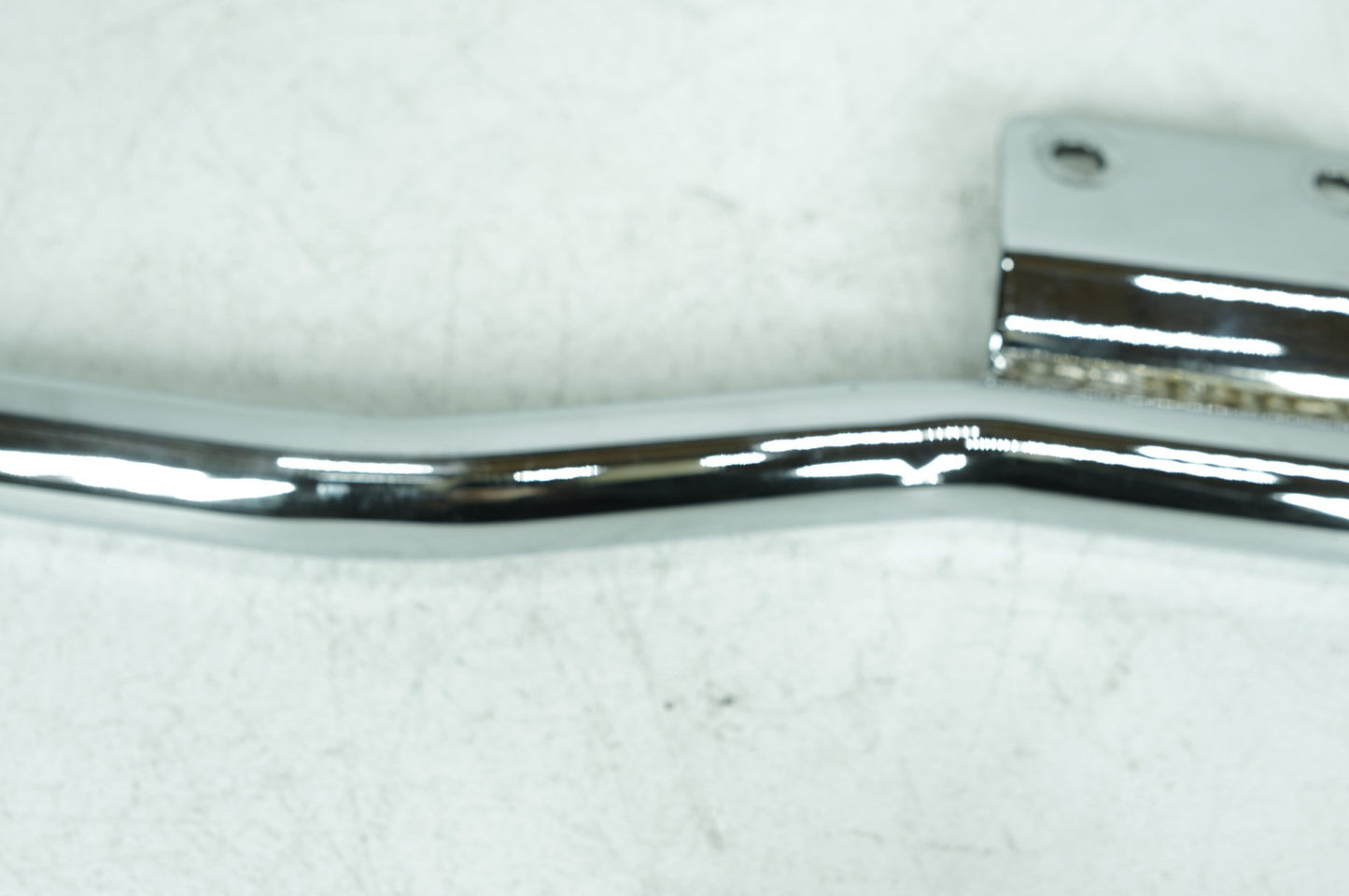 2010 Harley Softail FLSTC Heritage Classic OEM Exhaust Muffler Interconnect Bracket Support Bar