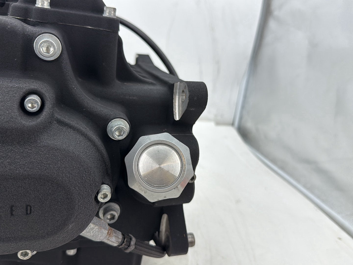 2010 Harley Dyna Fat Bob FXDF OEM 6 Speed Transmission Gearbox 13K