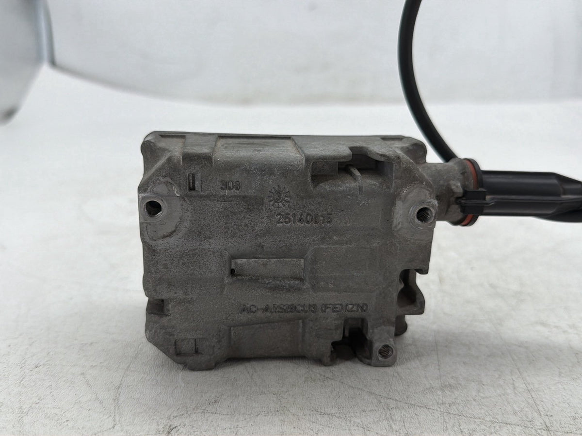 2005 Harley Electra Glide Touring Ultra OEM Cruise Control Actuator Servo Motor