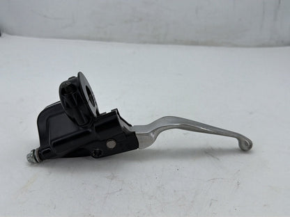 03 Harley Road King Touring Classic OEM Front Right Brake Lever Master Cylinder