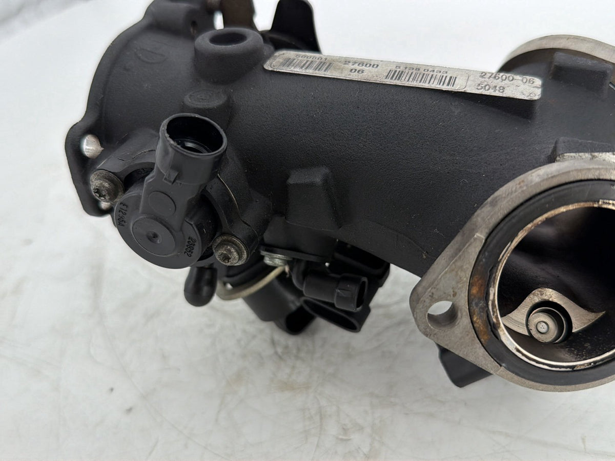 06 Harley Touring Electra Glide Classic OEM Engine Intake Manifold Throttle Body
