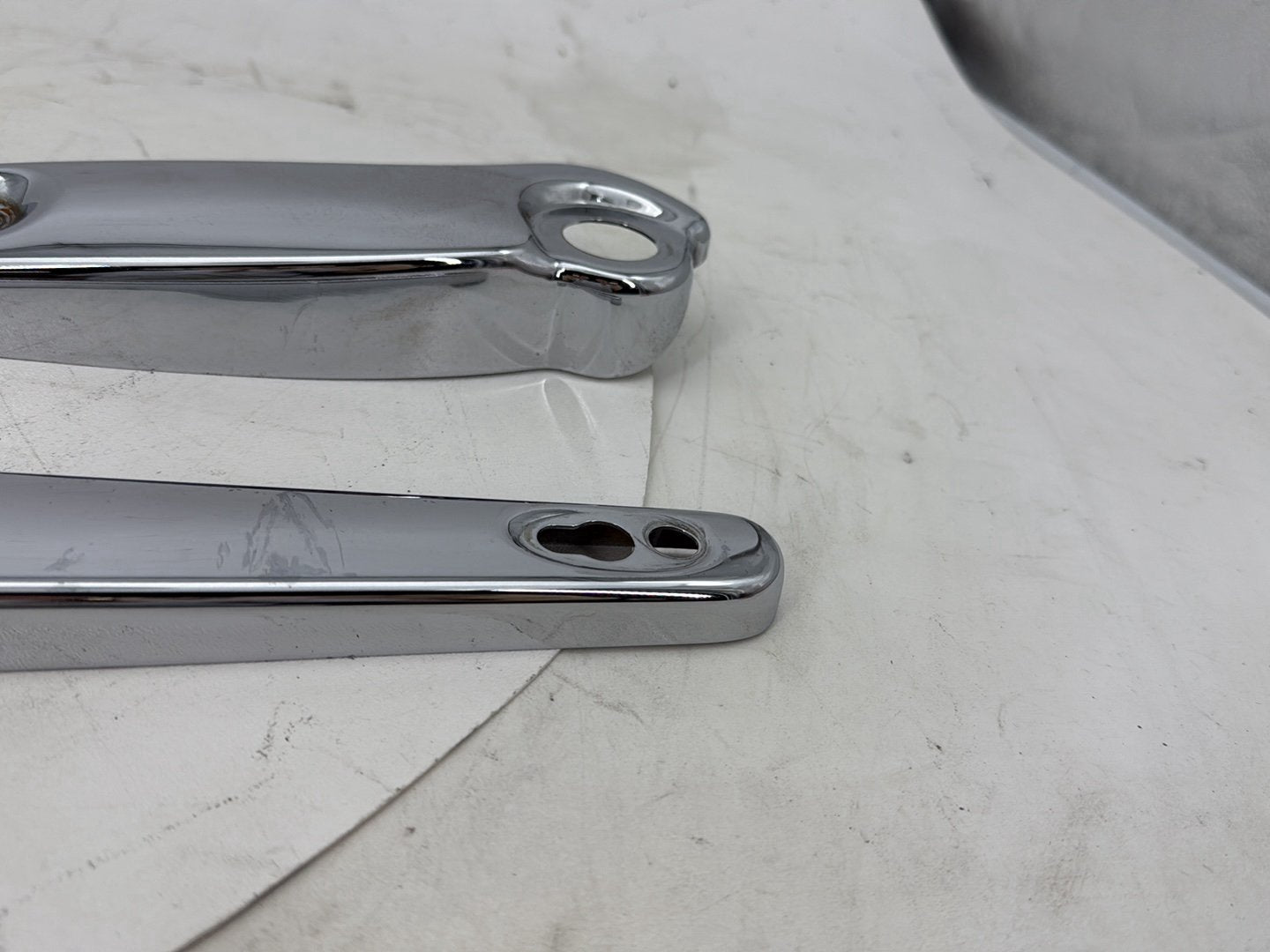2006 Harley Dyna Super Glide Custom FXDCI OEM Rear Left Right Fender Struts Bracket
