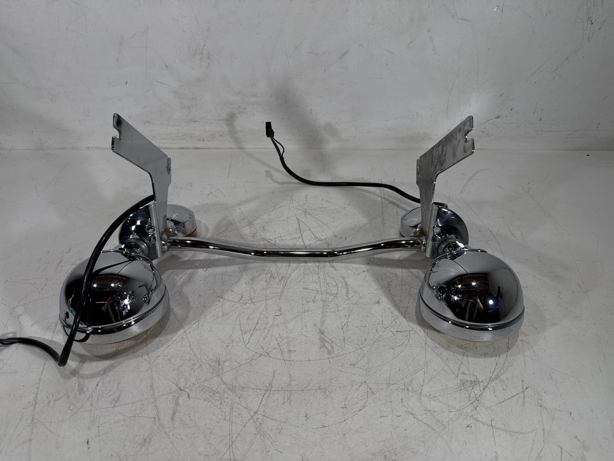 2012 Harley Electra Touring Ultra OEM Front Turn Signal Indicators Aux Light Bar