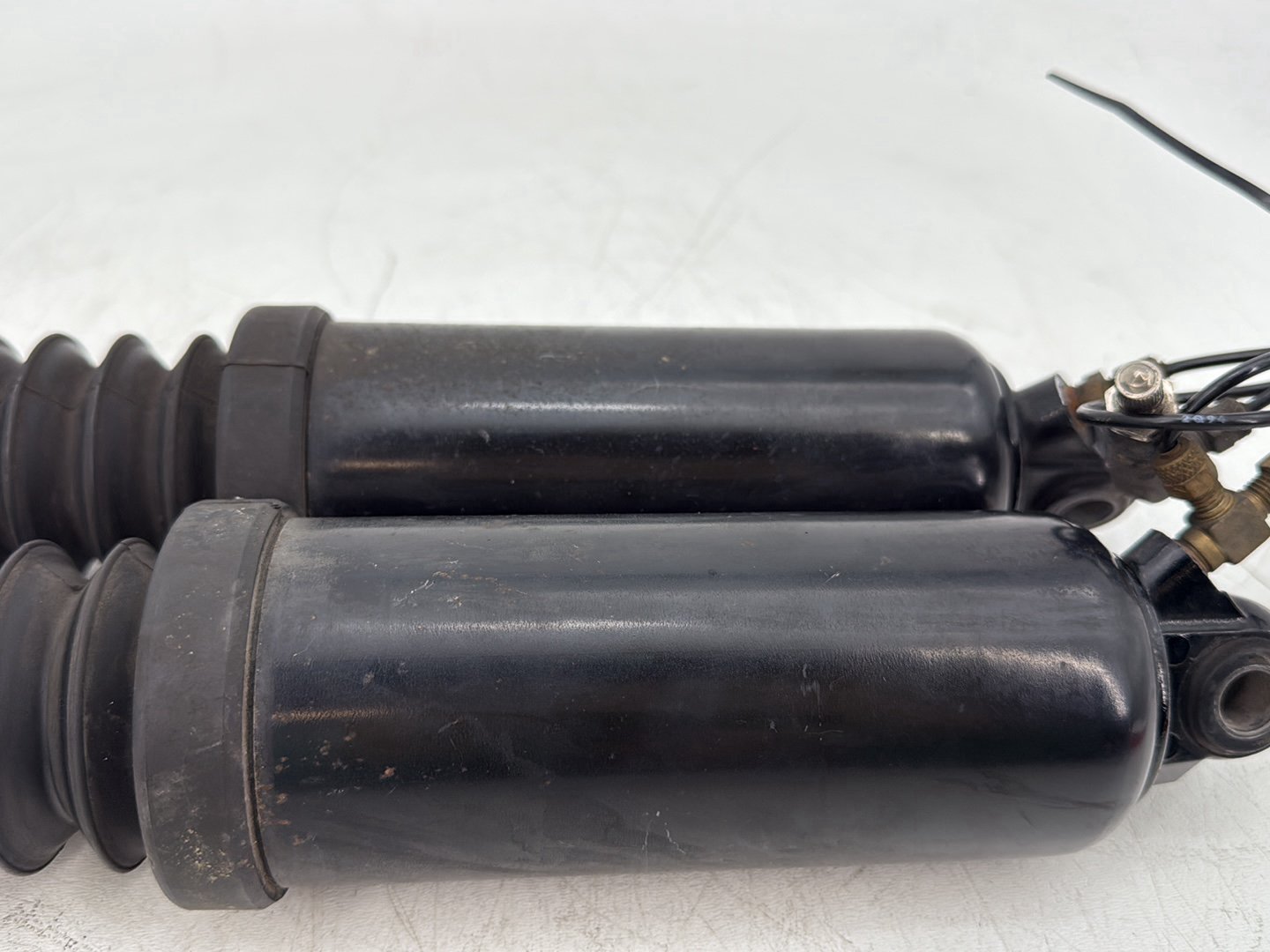95 Harley Touring Electra Glide Classic OEM Rear Left Right Shock Absorbers 13"