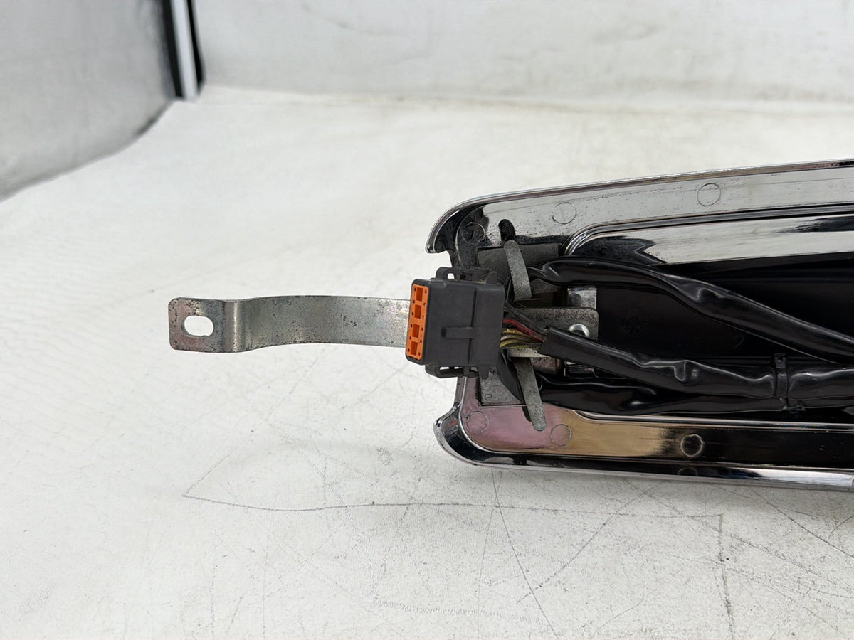 2010 Harley Electra Glide Touring Fuel Gas Tank Dash Console NOKey Eagle Spirit