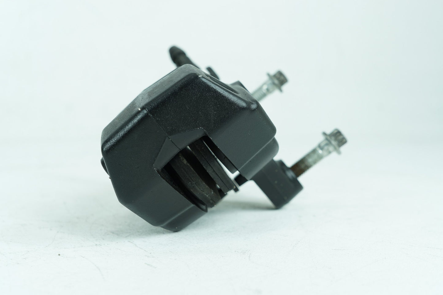 2007 - 2011 Harley-Davidson Touring Street Glide Front Right 1 Brake Caliper 44023-08