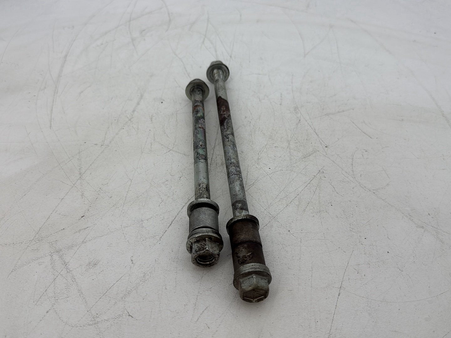 2005 Harley Heritage Softail Classic FLSTCI OEM Engine Mount Pivot Bolt Shaft