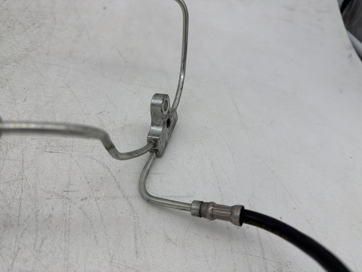 2013 Harley Electra Glide Touring FLHTCU OEM Front Brake Hose Line Pipe NON-abs
