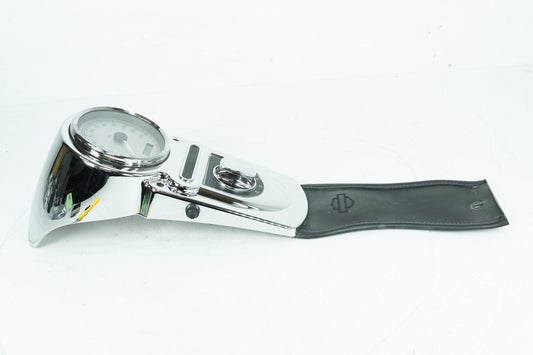 2007 - 2011 Harley-Davidson Dyna Fat Bob Fuel Tank Dash Console Speedometer NOKey 71211-04