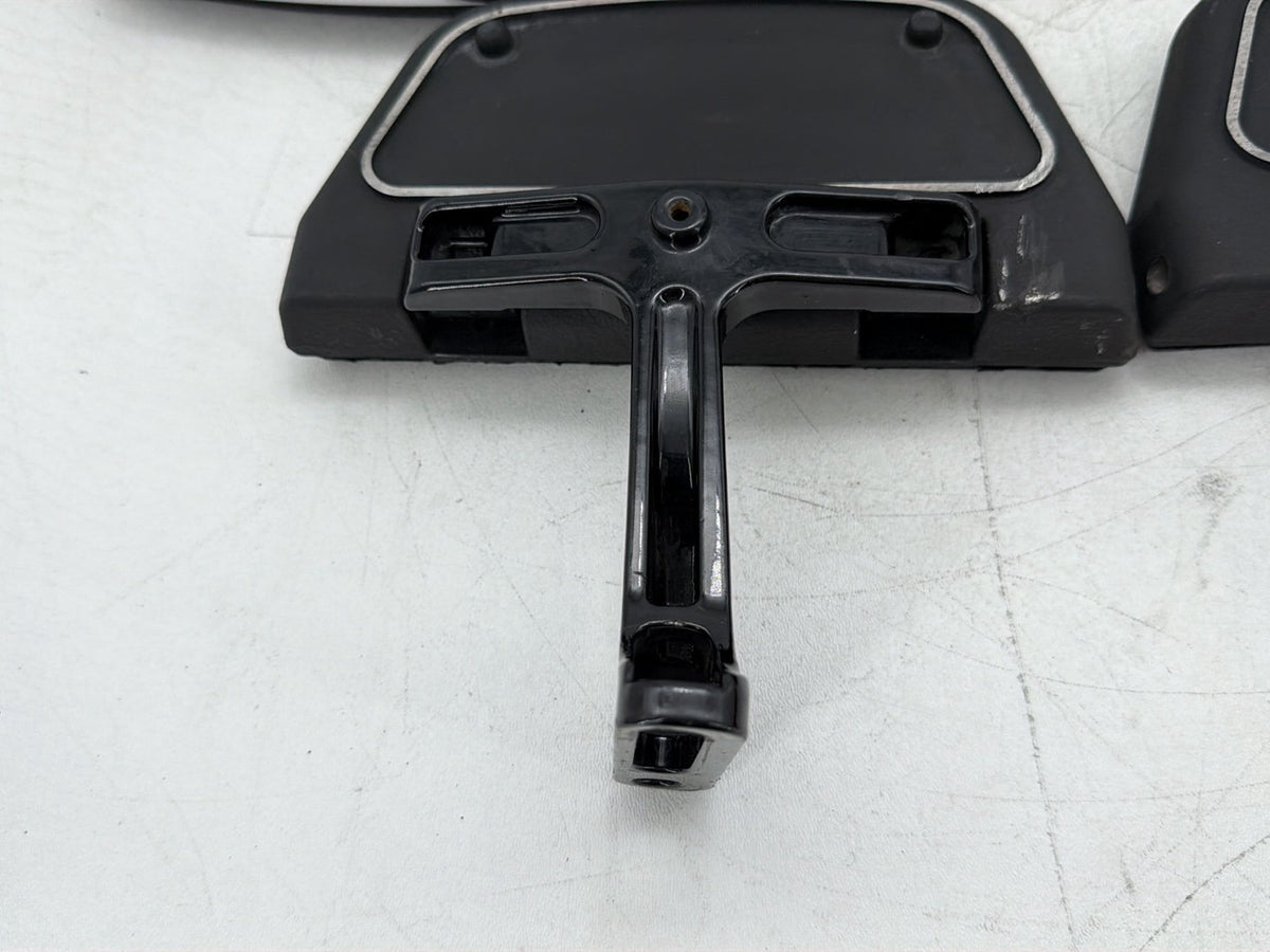 2011 Harley Electra Touring Ultra Left Right Driver & Pass Floorboard Foot Rest