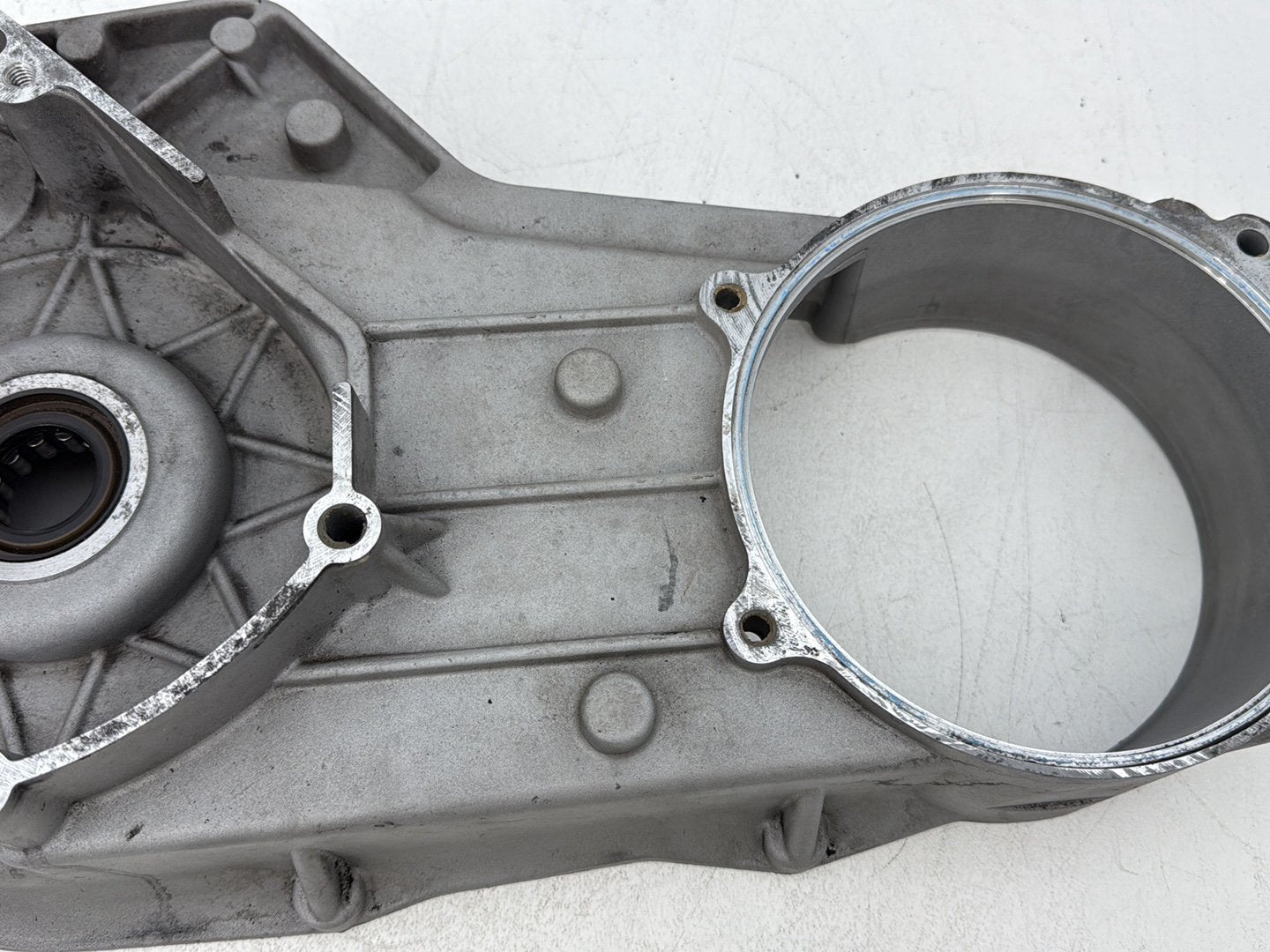 1999 - 2006 Harley-Davidson Touring Electra Glide Inner Primary Clutch Cover 60677-01B