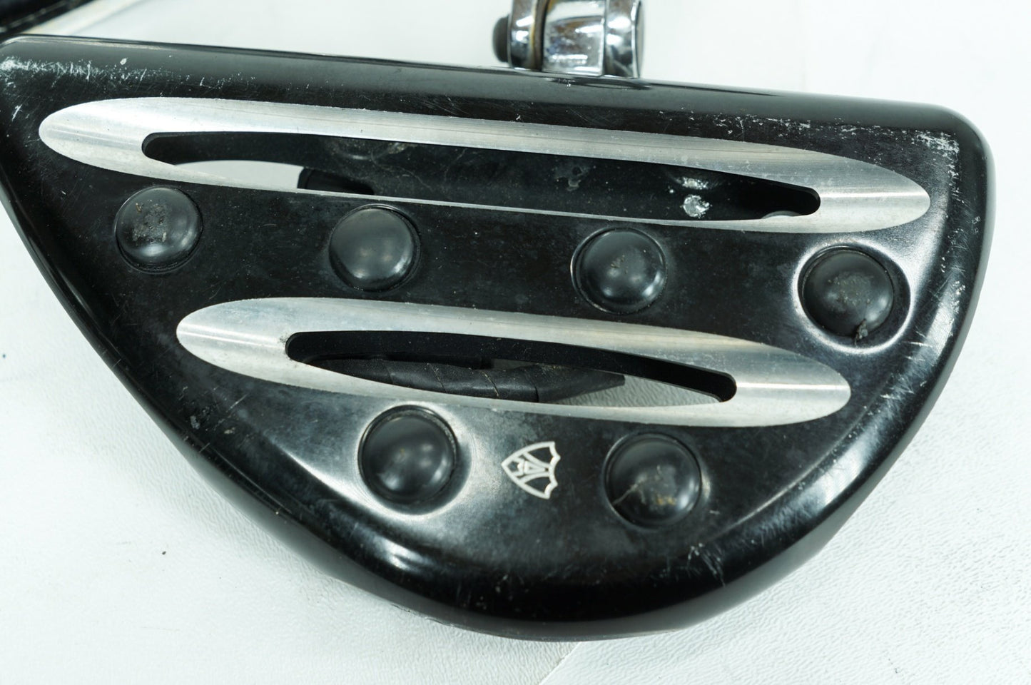 2008 - 2016 Harley-Davidson Touring Road Glide Left Right Driver & Pass Floorboard Foot Rest 50622-09A